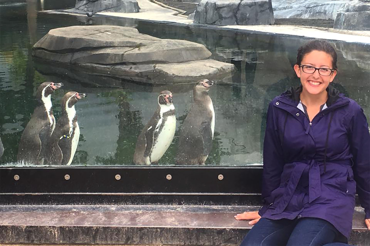 Amanda Lechnar with penguins