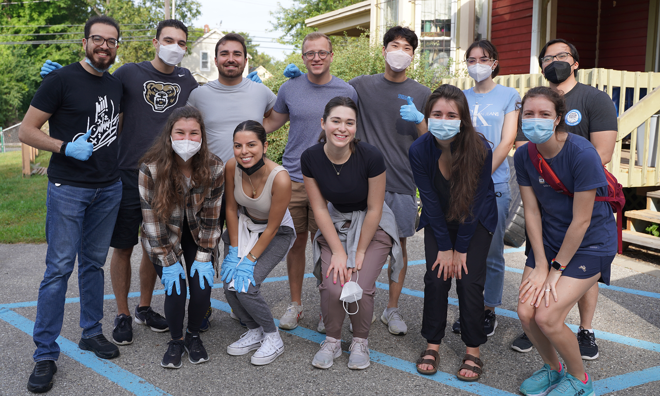 An image of students participating in OUWB's 2022 Day of Service