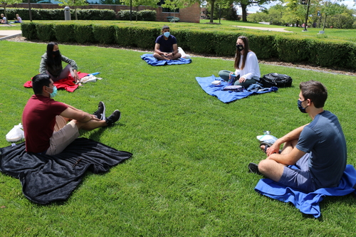 A group of OUWB students during the Lawn on the Lunch series.