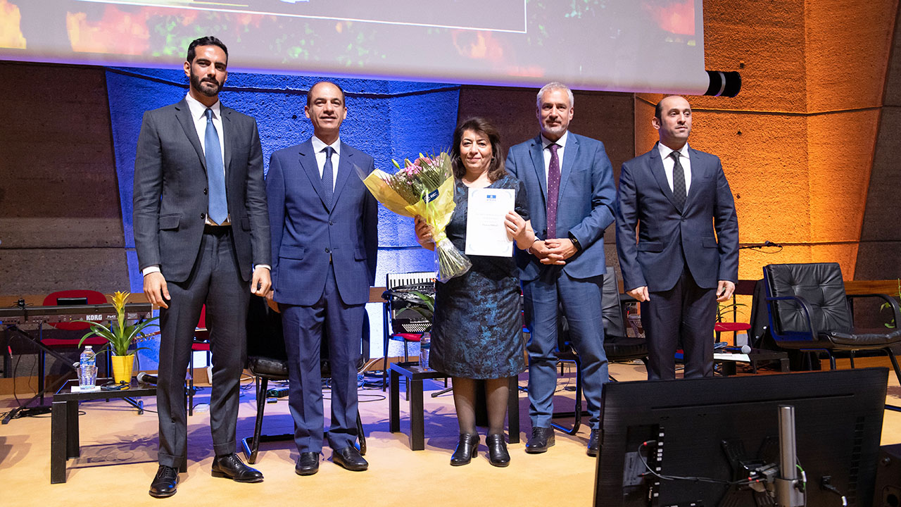 Dunya Mikhail awarded the 18th UNESCO-Sharjah Prize for Arab Culture