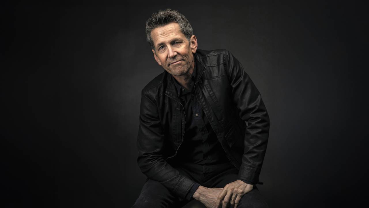 Jess Walter headshot