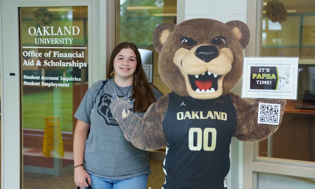 Student with Grizz