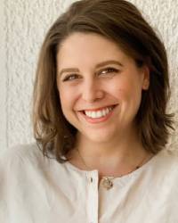 Carol Perry, M.M. headshot