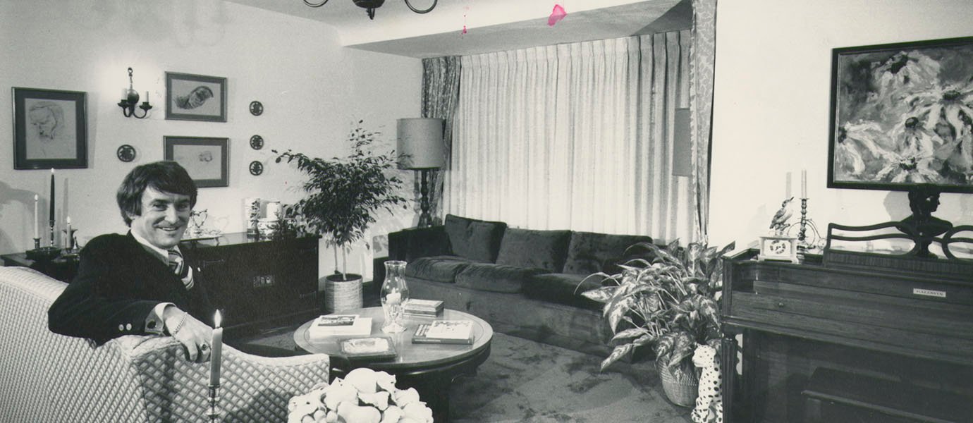 Robert Gaylor sitting in Gate Lodge in 1980